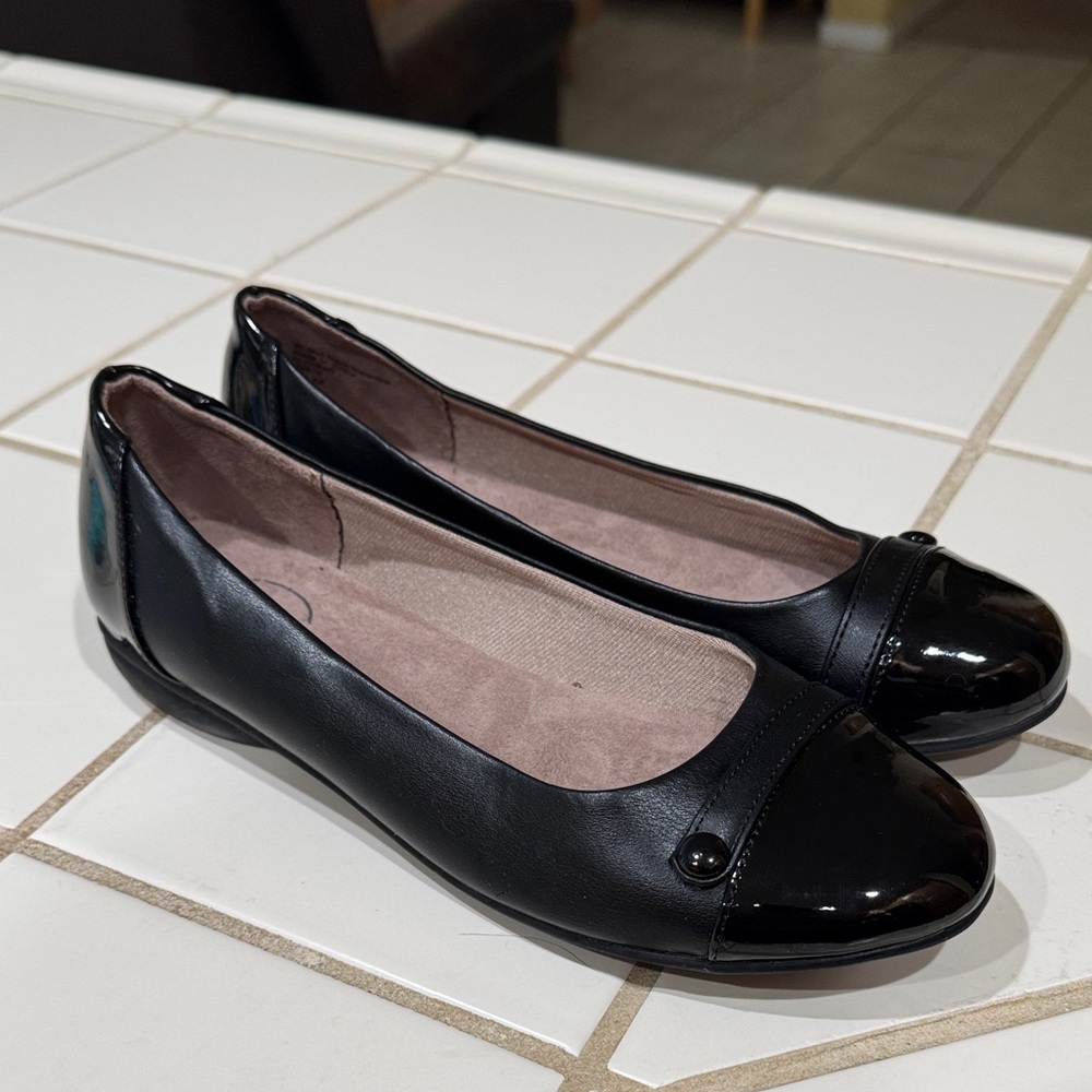 Life Stride Alchemy Flat - Black - Size 7 1/2